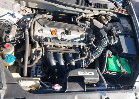 2011 Honda Accord 2.4 Se z USA, uszkodzony, nr VIN 1HGCP2F67BA088771